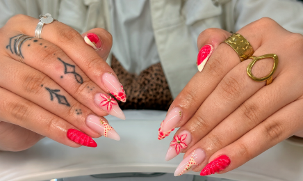 Nails Julia studio  : Manucure à Six-Fours-les-Plages