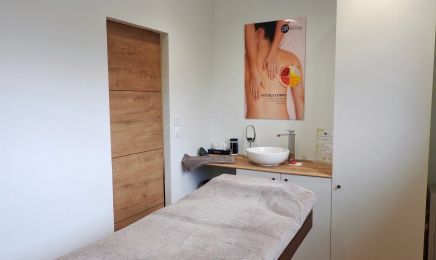 Minutieuse : Institut de beauté à Curley