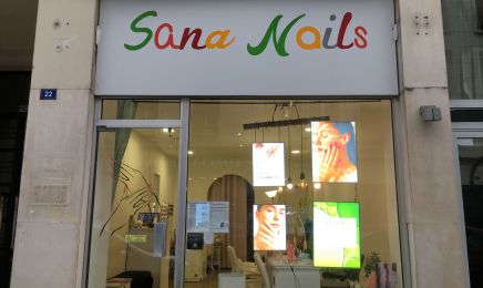 Sana Nails : Institut de beauté à Orléans
