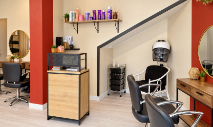 O 4 Ciseaux  : Coiffeur à Poussan