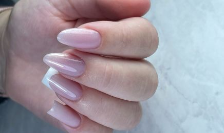 Studio Beauty : Manucure à Estrées