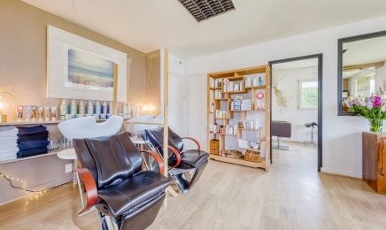 Un temps pour soi : Coiffeur à Crach