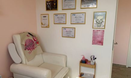 Cyndelle Extens  : Manucure à Lexy