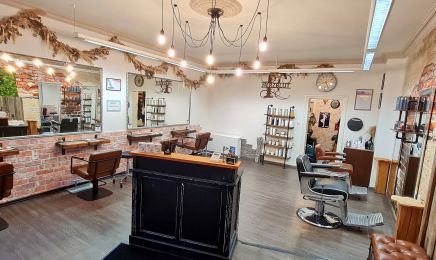 Friseursalon Herzblut: Friseur in Bad Wörishofen