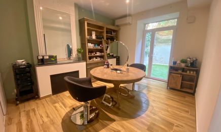 En Aparté by Amélie : Coiffeur à Bergerac