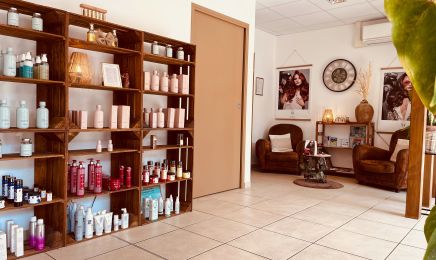 EXCEPTION COIFFURE  : Coiffeur à Val d'Issoire