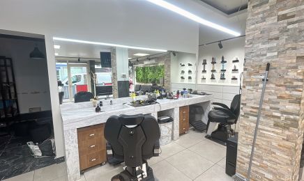 Prestige Coiffure - Vénissieux : Coiffeur à Vénissieux