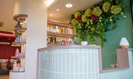 Audrey Barthélémy  : Coiffeur à Reims