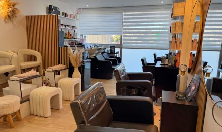 Jennif'Hair & Beauty : Manucure à Le Cannet