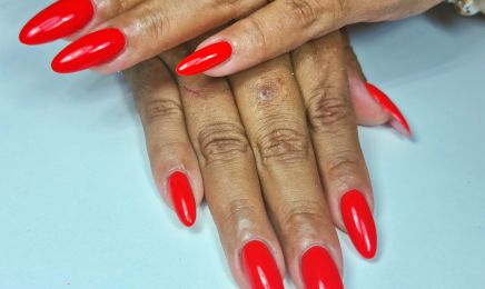 Victoria Ongles (Institut de beauté Evidence)  : Manucure à Cagnes-sur-Mer