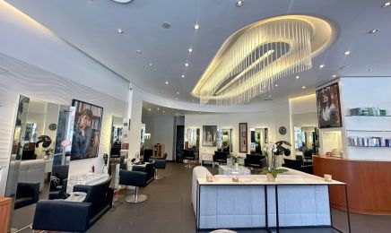 Lucie Saint-Clair avec Hasna - Maison de Coiffure : Coiffeur à Sceaux