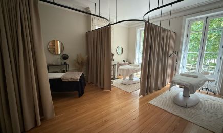 Villa Quinconces - Centre dermo-esthétique, Soins Anti-age & Silhouette  : Coiffeur à Bordeaux