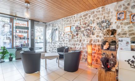 Modern’ Styl’ : Coiffeur à Bourg-Argental