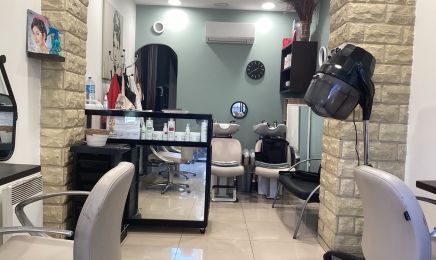 Coiffure femme 247 : Manucure à Montreuil