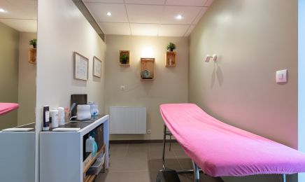 Ac corps parfait  : Manucure à Lormont