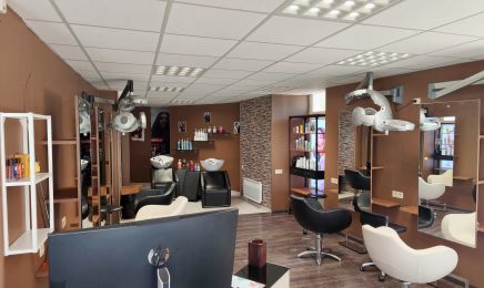 Centre de Beauté Cannelle : Coiffeur à Meslay-du-Maine