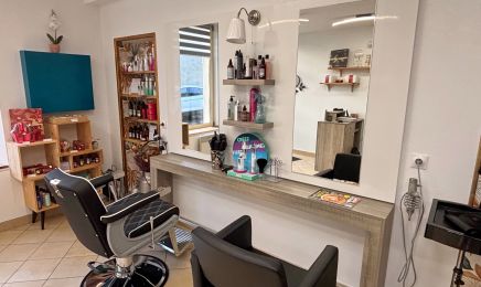 Dorothée Coiffure : Coiffeur à Saint-Michel-de-Chavaignes