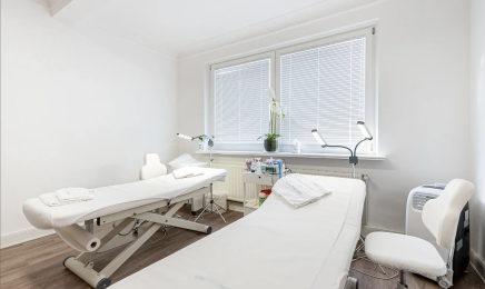 Annett Roeder: Kosmetikstudio in Hamburg