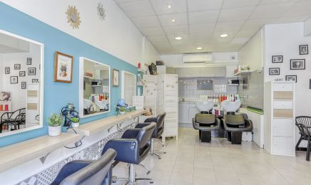 Marinella Coiffure : Coiffeur à Drap