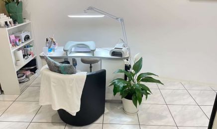 Chez Olena : Manucure à Sète