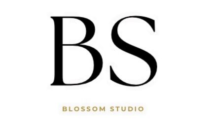 Blossom Studio by Fanny : Manucure à Bayonne