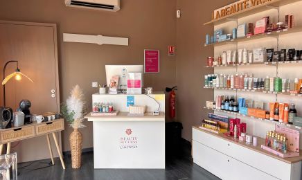 Beauty Success L'Institut - Le Passage d’Agen : Manucure à Le Passage