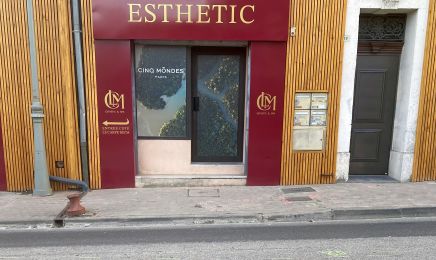 LE CARPE DIE'M ESTHETIC & SPA  : Manucure à Peynier