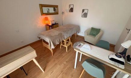 Julie Esthétique : Manucure à Isneauville