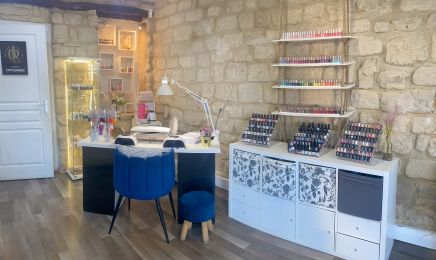 Institut de beauté Prestige  : Manucure à Argenteuil