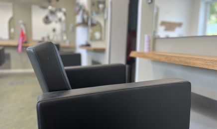 Stilbruch - Ihr Friseur by Ivonne Siebenborn: Friseur in Neu-Isenburg