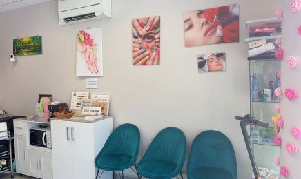 Phanny Ongles Asie : Manucure à Saint-Fons