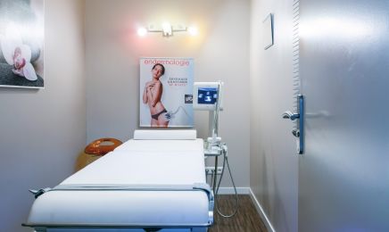 Ambiance coiffure : Manucure à Availles-en-Châtellerault