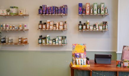 Poulette beauté : Manucure à Reims