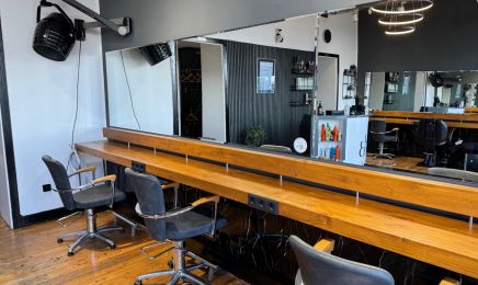Haarschnitt Bilk: Friseur in Düsseldorf