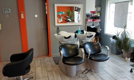 Aurélie Coiffure : Institut de beauté à Mézos