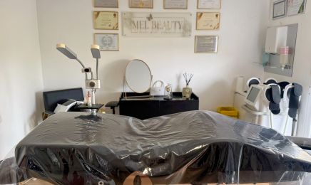 Mel Beauty : Manucure à Chavenay
