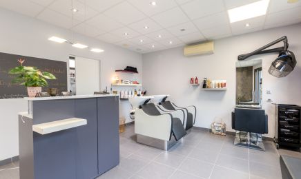 Le Salon d’en Bas : Coiffeur à La Laupie