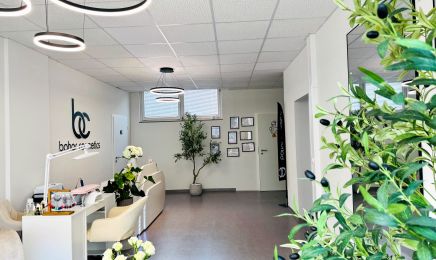 Bahar Cosmetics: Kosmetikstudio in Stuttgart