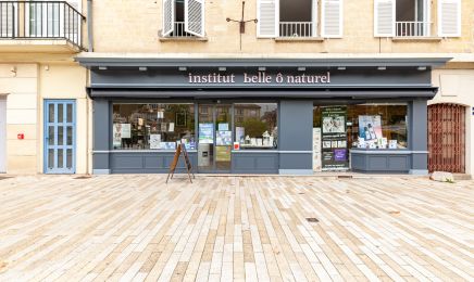 Belle Ô Naturel : Coiffeur à Falaise