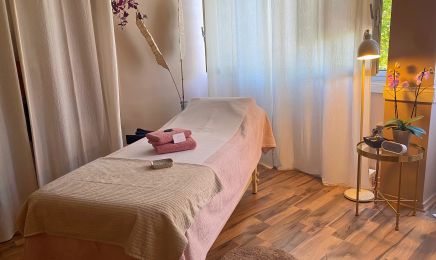 Émilie Chapron • Réflexologie  : Institut de beauté à Chantepie