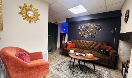 Ebenea  : Coiffeur à Périgueux