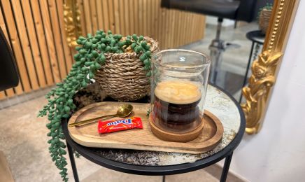 UM Beauty salon : Institut de beauté à La Louvière