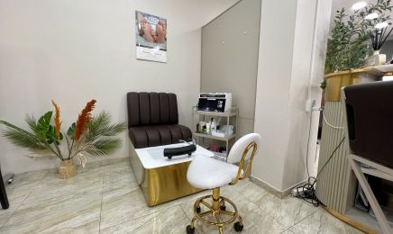 Fine Studio Woman Hair & Beauty: Nagelstudio in Hamburg