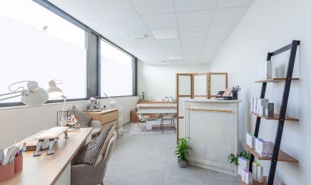 Home Beauty By Caro : Manucure à Charvieu-Chavagneux