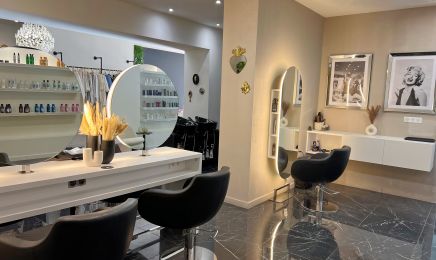 Laurine Création : Coiffeur à Pont-Saint-Esprit
