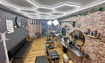 Babylone : Barbier à Saint-Maixent-l'École