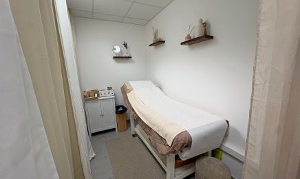 Maison Beauté : Manucure à Istres