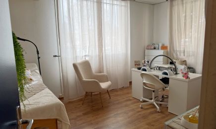 Maison Eva : Manucure à Nîmes