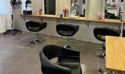 34 avenue  : Coiffeur à La Tour-du-Pin