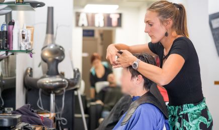 Ma Racine en Tete  : Coiffeur à Cahors